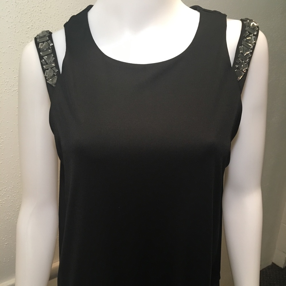 NWT/ Women’s Black Top